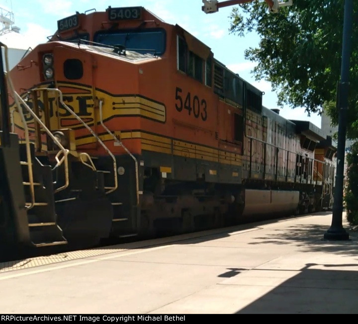 BNSF 5403